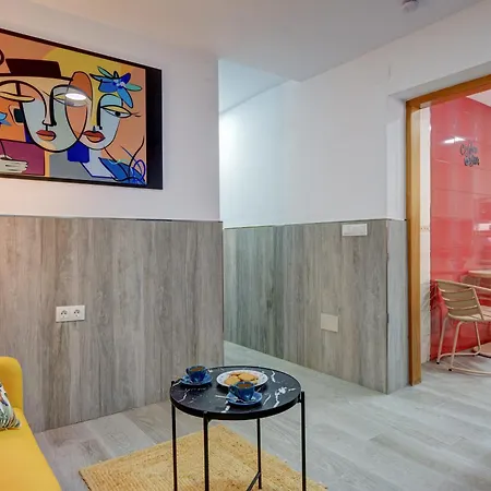 Andalusian By Seric, 15' Walking To The *