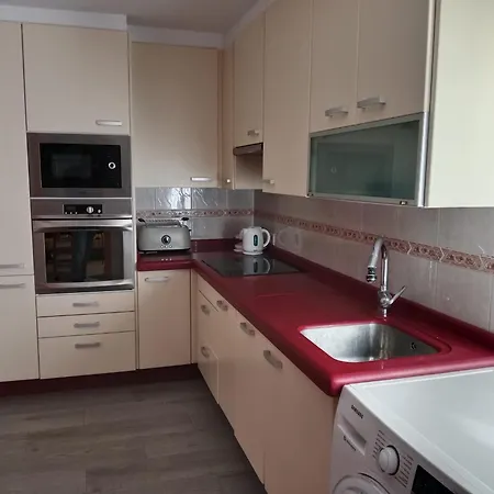 Andalusian By Seric, 15' Walking To The アパート トレモリノス